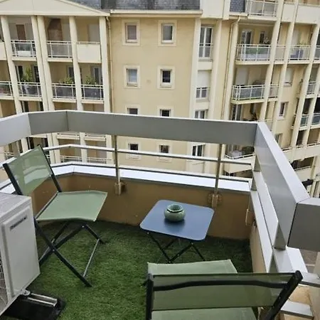 Appartement Elegant Studio, 2-4 People, Wifi, Pool, Parking Biarritz