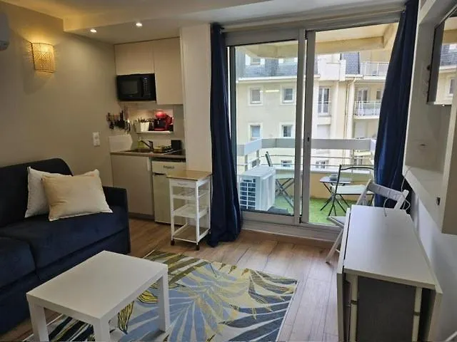 Elegant Studio, 2-4 People, Wifi, Pool, Parking * 比亚里茨