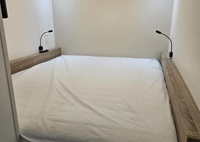 Elegant Studio, 2-4 People, Wifi, Pool, Parking Apartman Biarritz